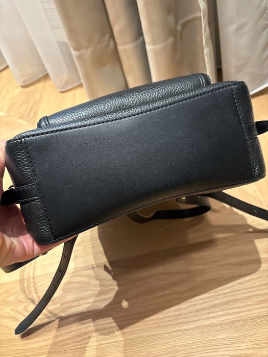 Кожена раница Michael Kors