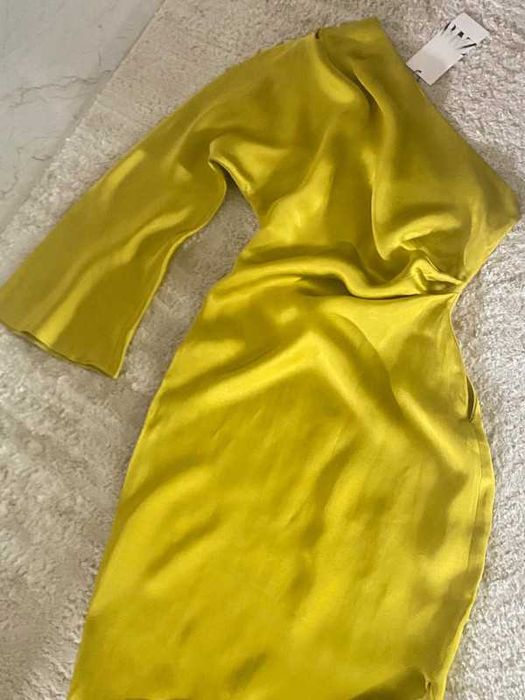 Zara rochie eleganta in/vascoza satinat one shoulder lime verde fistic