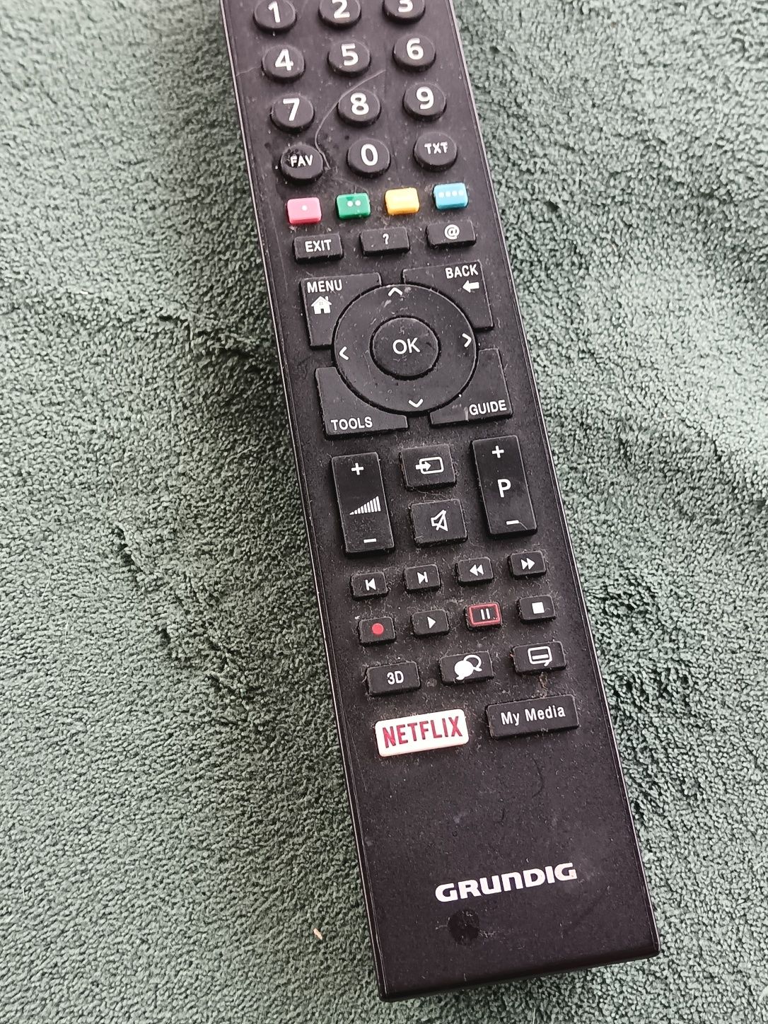 Смарт телевизор Grundig 49 инча