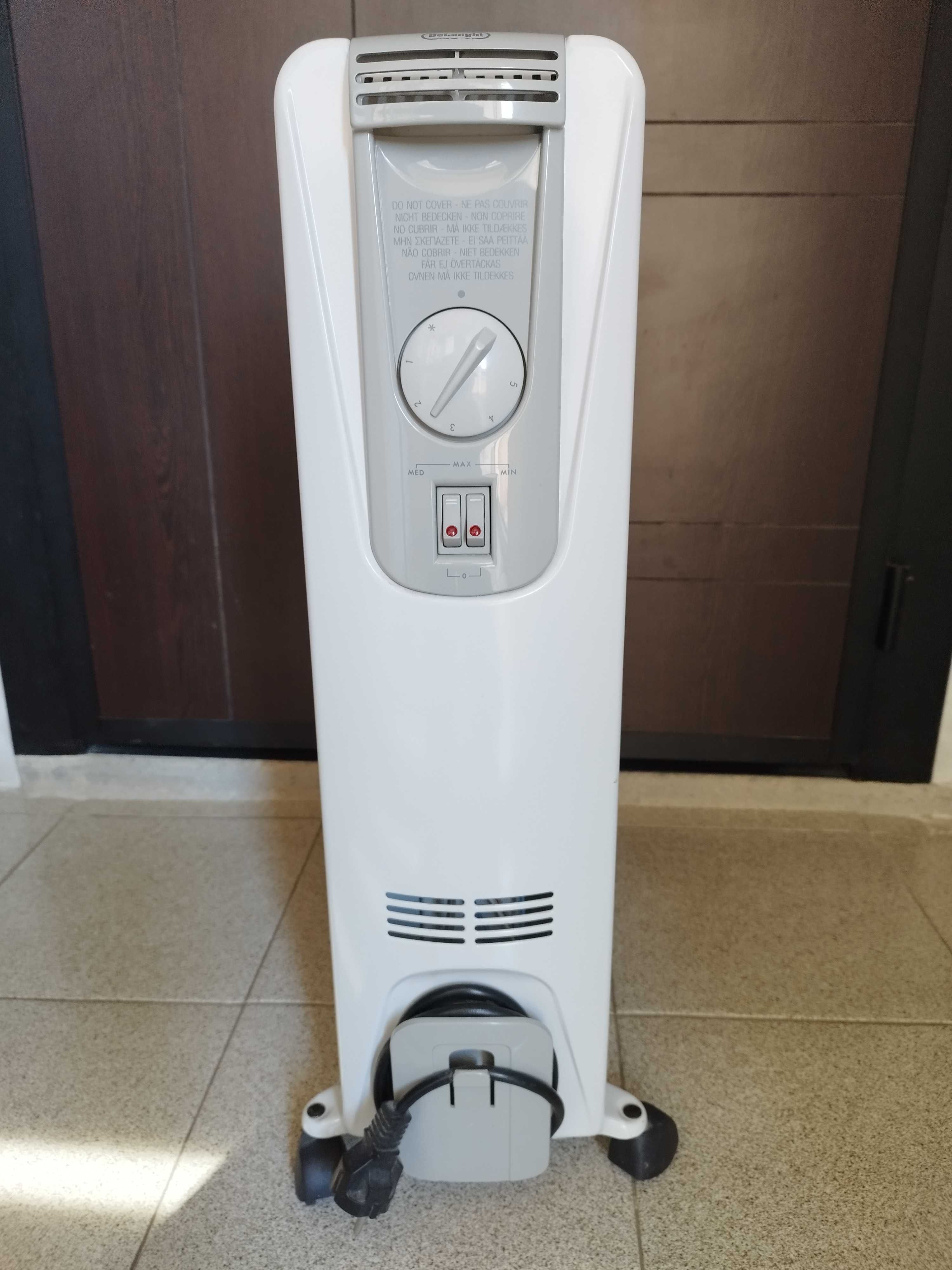 Оригинален италиански маслен радиатор DeLonghi