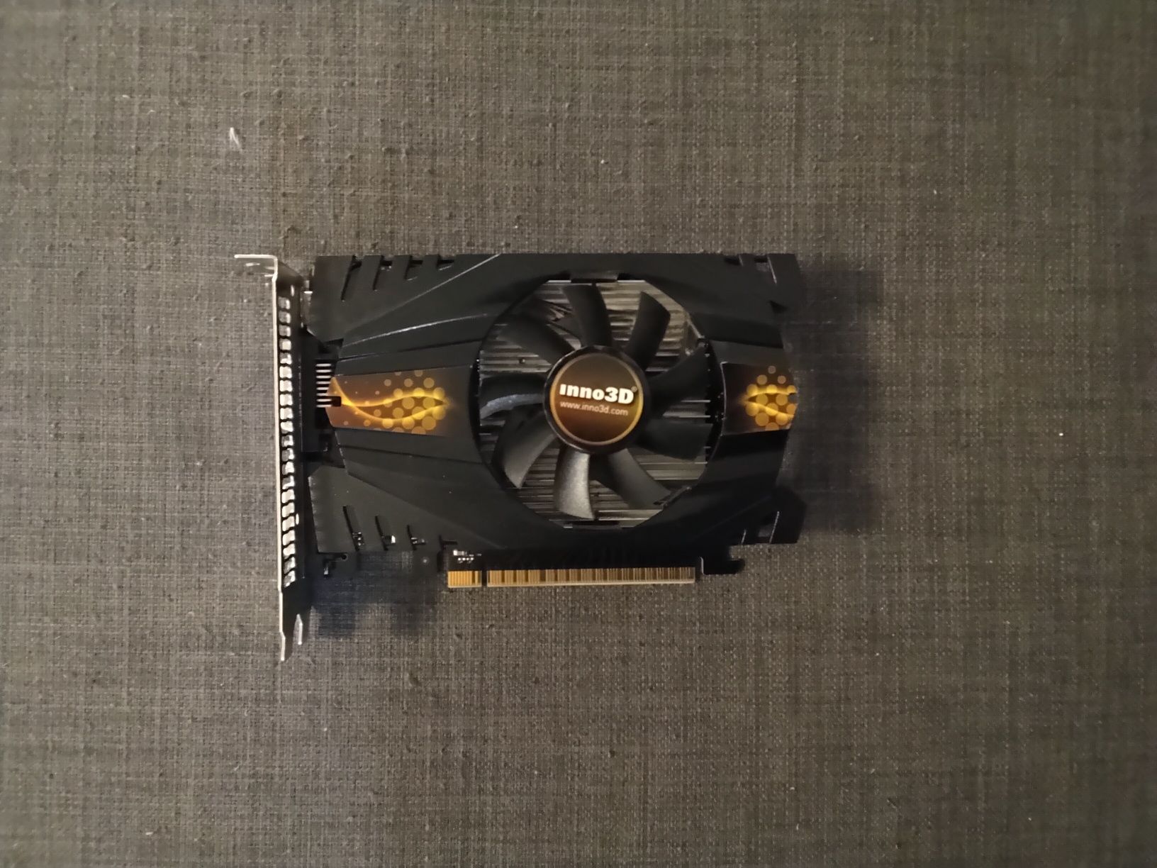 Видеокарта GTX 750Ti