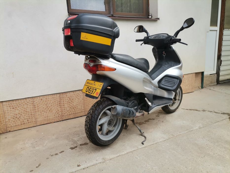 Scuter Gilera Runner 50 c.c. înmatriculat în România