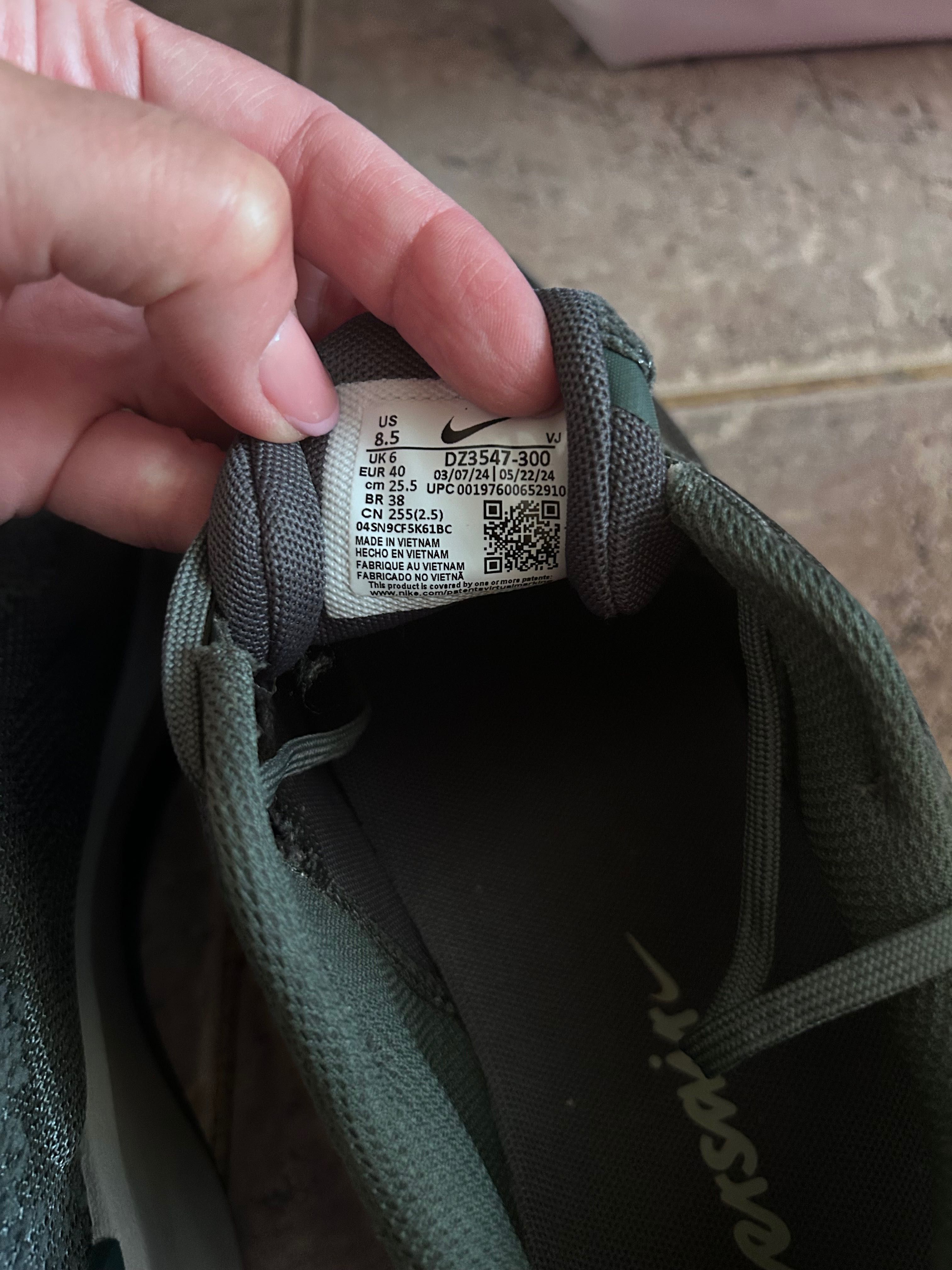 Nike Обувки W VERSAIR