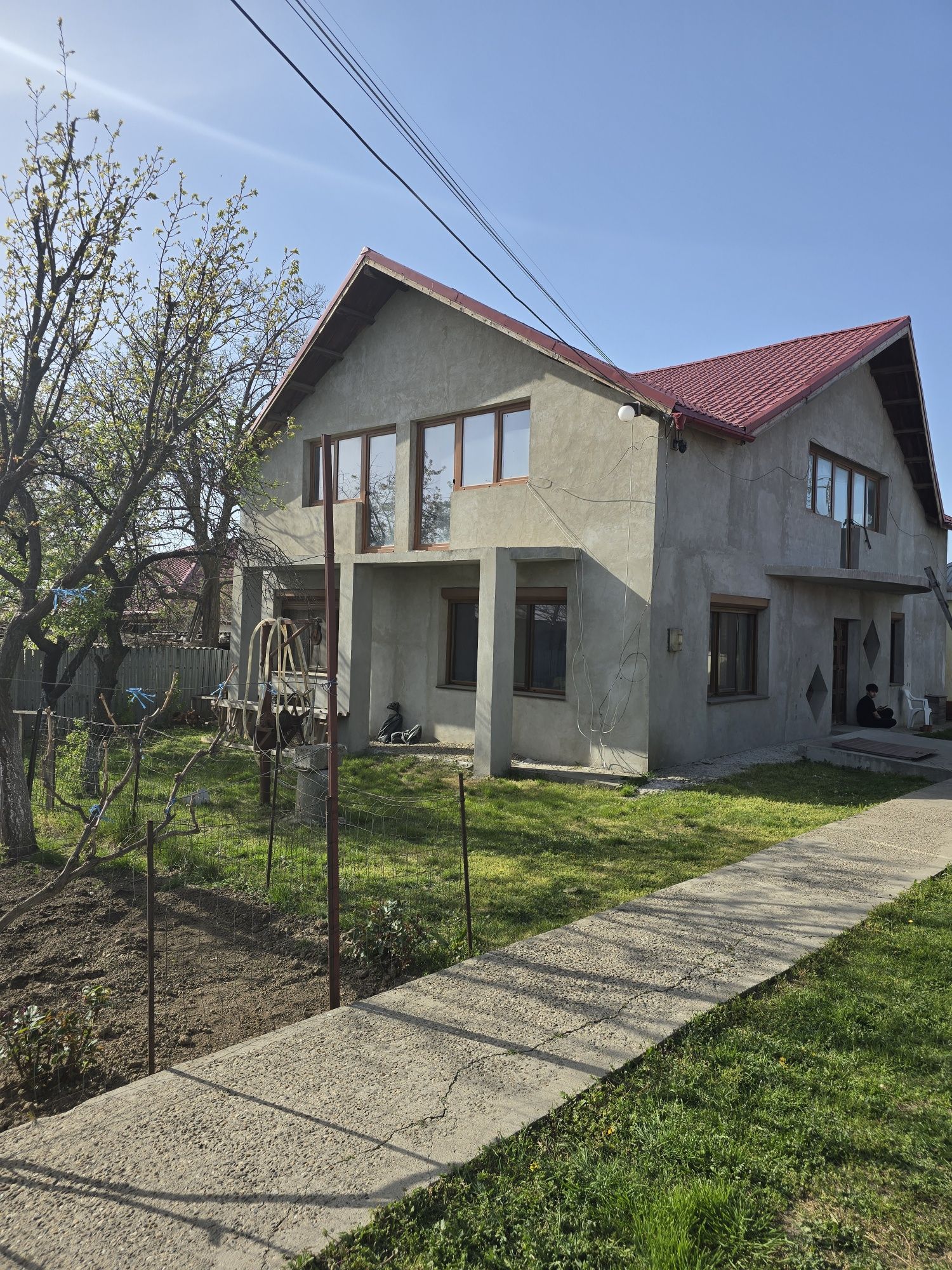 Vând casa Smardan