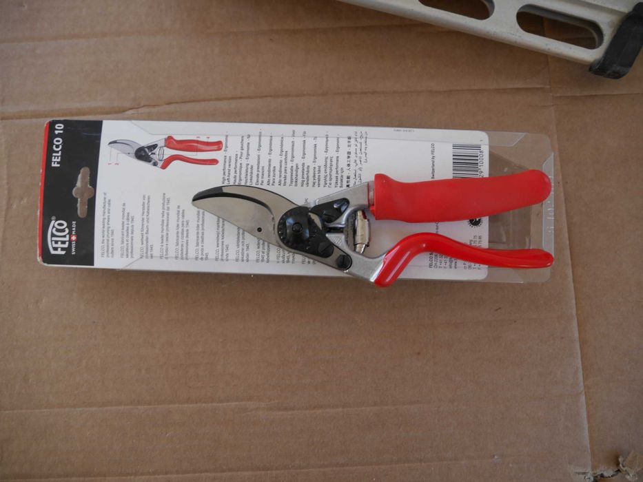 Felco 10 model pentru stangaci cu maner rotativ