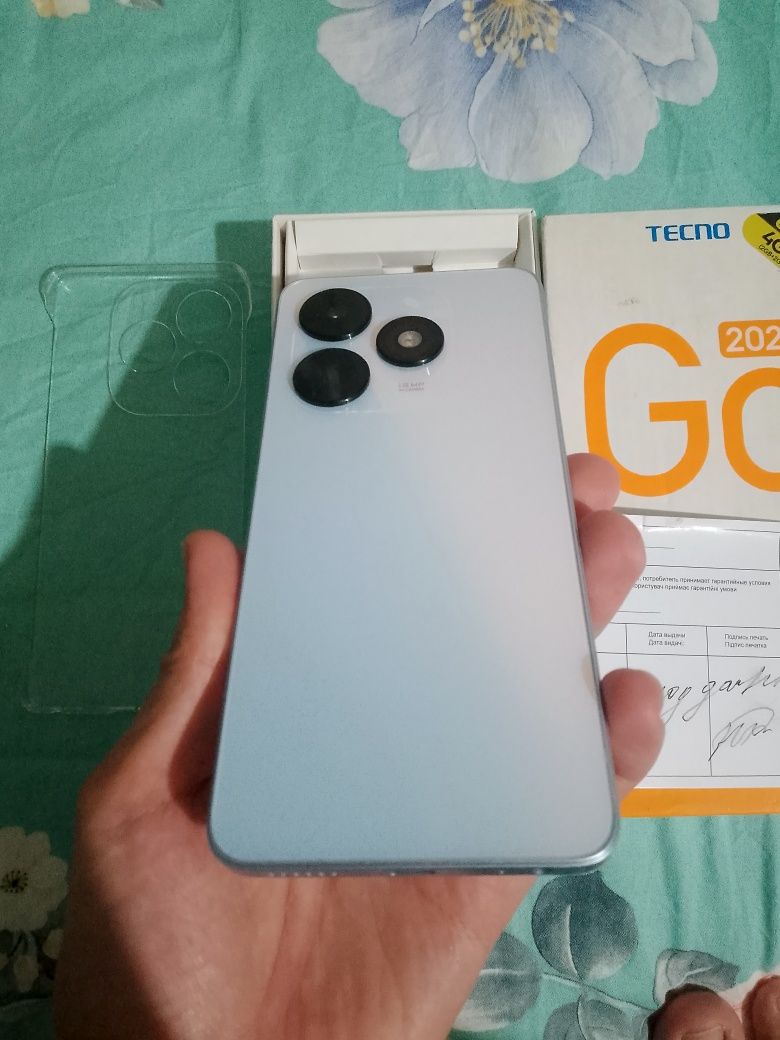 Tecno Spark sotiladi