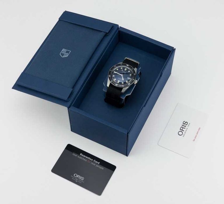 Oris Divers Sixty-Five Blue dial