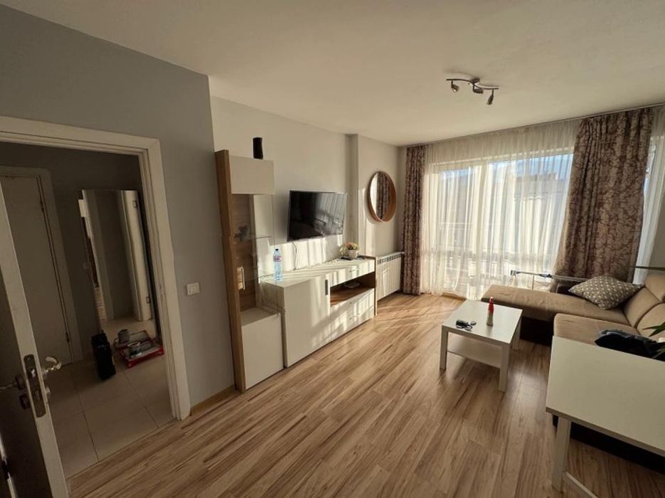 Дава се под наем Двустаен апартамент в София, Света Троица - 64 кв.м за 715 € - Снимка #1