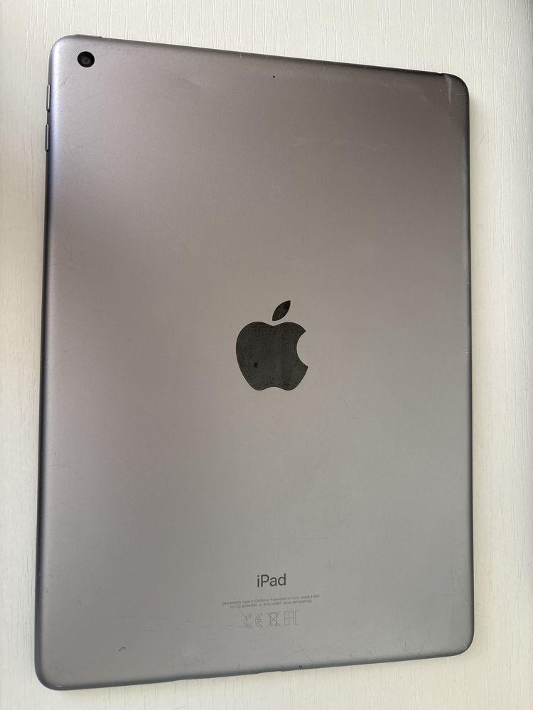 IPad 2018 айпад 10
