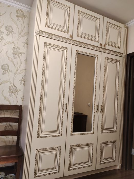 Шкаф в отличном состояний!