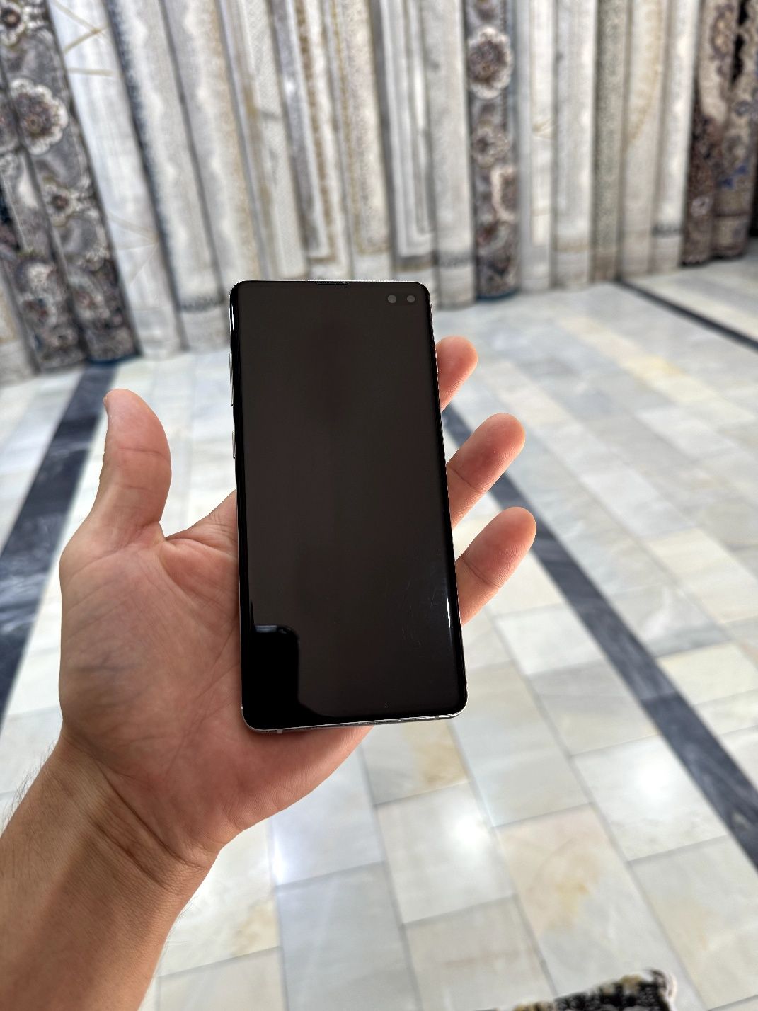 Samsung galaxy S10+ 128gb