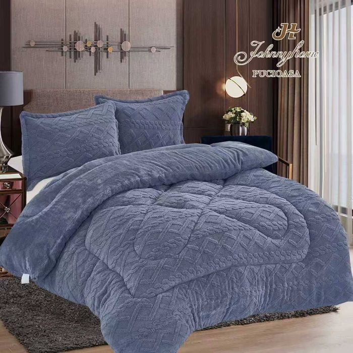 Pilote coco Deluxe! 
Blăniță asortată! 4kg 
2 fete perna 50:70 c