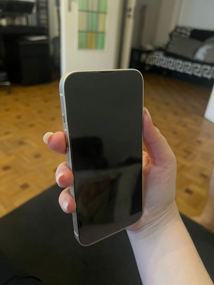 Iphone 13 /128Gb alb