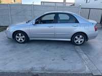 Vând mașină KIA cerato an 2006