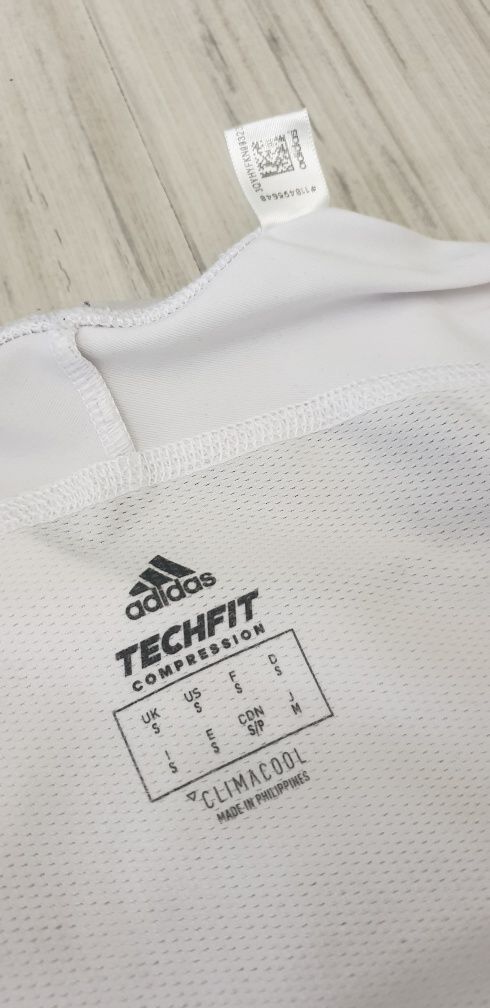 Adidas Techfit Compression Clima CooL / S  ОРИГИНАЛ! Мъжка Тениска !