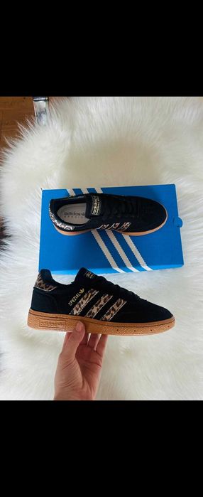Adidas Spezial  Код: 2022