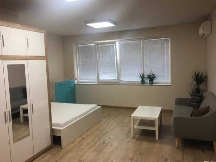 Продаваме Едностаен Апартамент В Дружба 2.