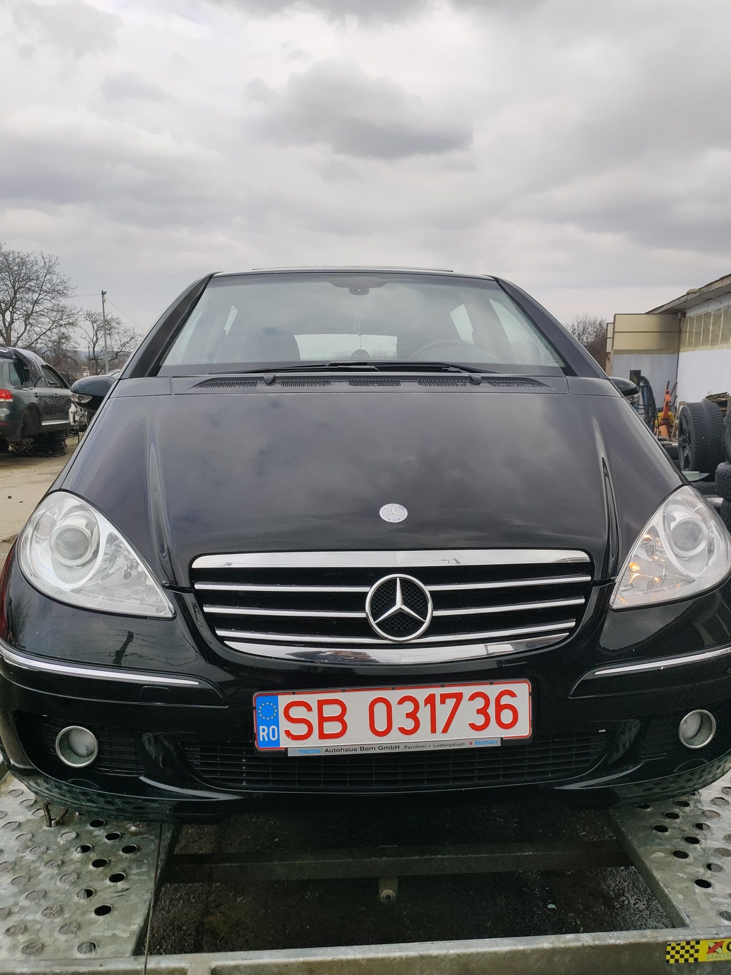 Piese caseta oglinda grila capota bara geam radiatiare Mercedes w169