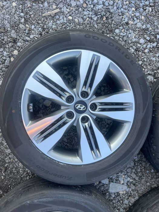 Оригинални джанни Хюндай 5/114.3 Hyndai IX35,Tucson 5x114.3

Употребяв