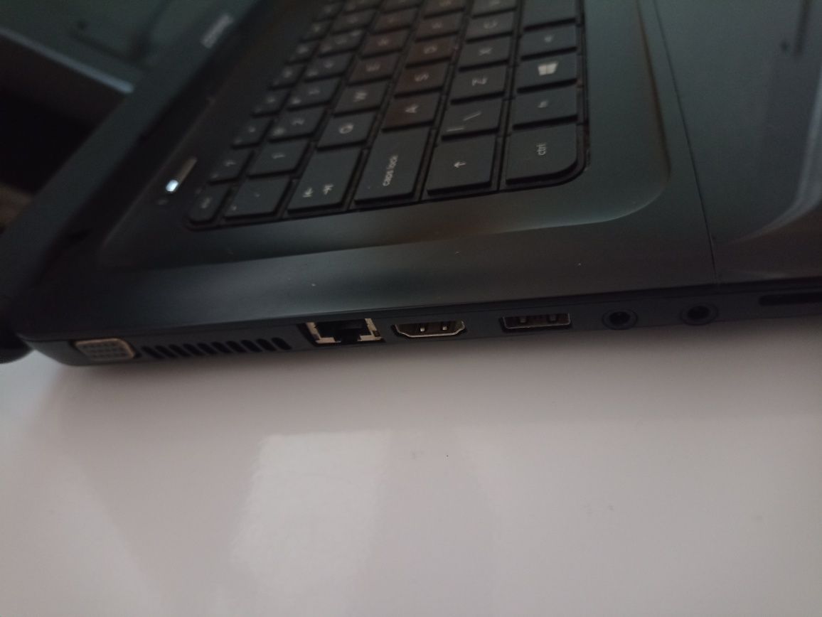 Laptop Compaq CQ58 Notebook PC