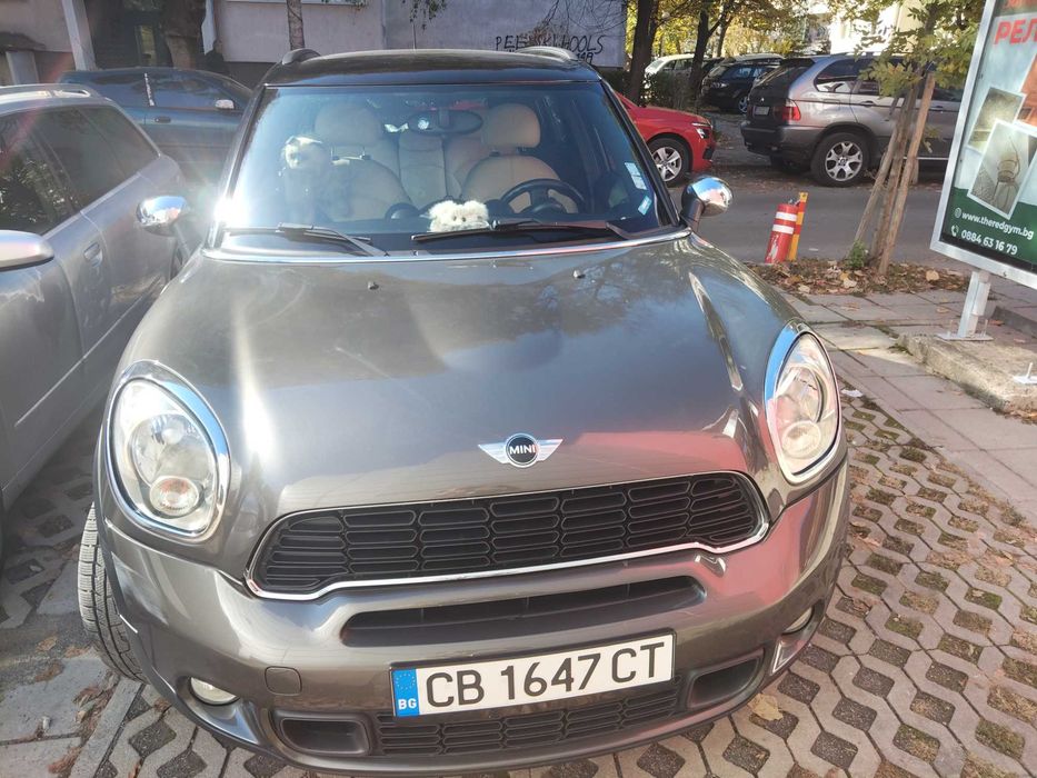Мини купър 4х4 автомат дизел 13000 лв