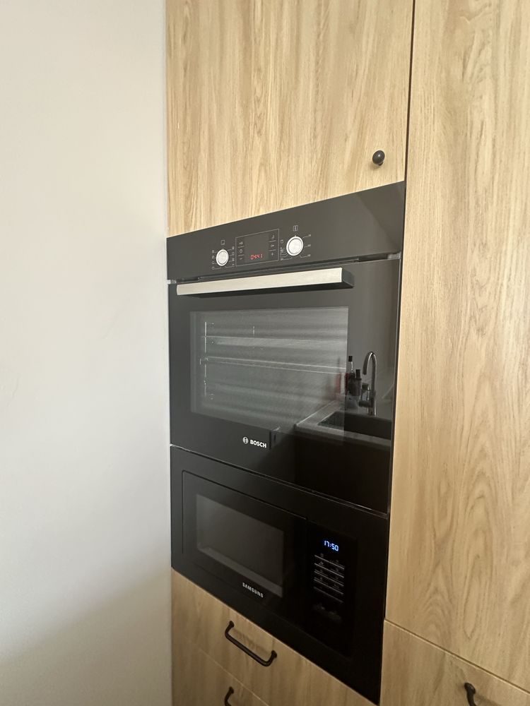 Продам духовой шкаф BOSCH