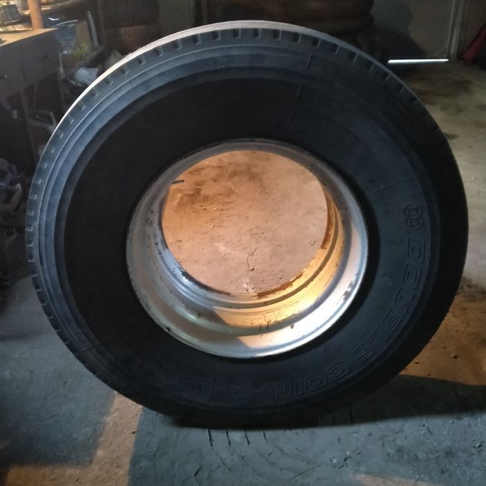 Продам колесоооо