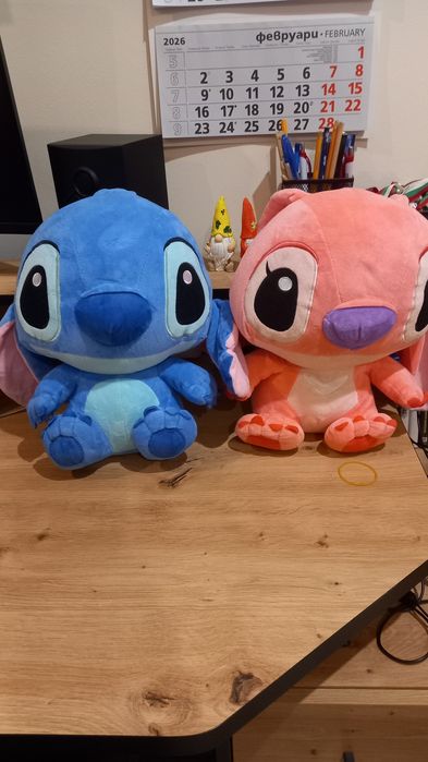 Детски стичове и говорещо,цена за двата стича 35 лв бебето 35