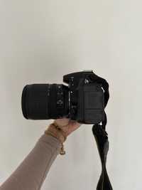 Nikon d7000 cu obiectiv 18-105 mm