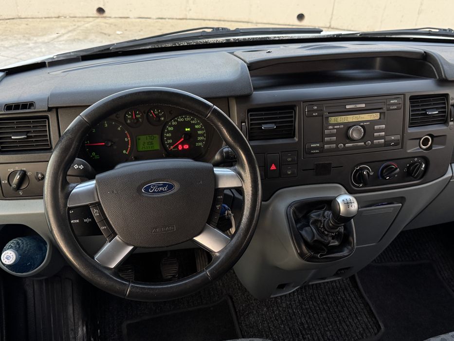 Ford Transit Lung 9 Locuri 2013 EURO5