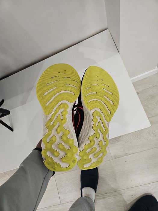 Nike react flyknit 44.5 - като нови