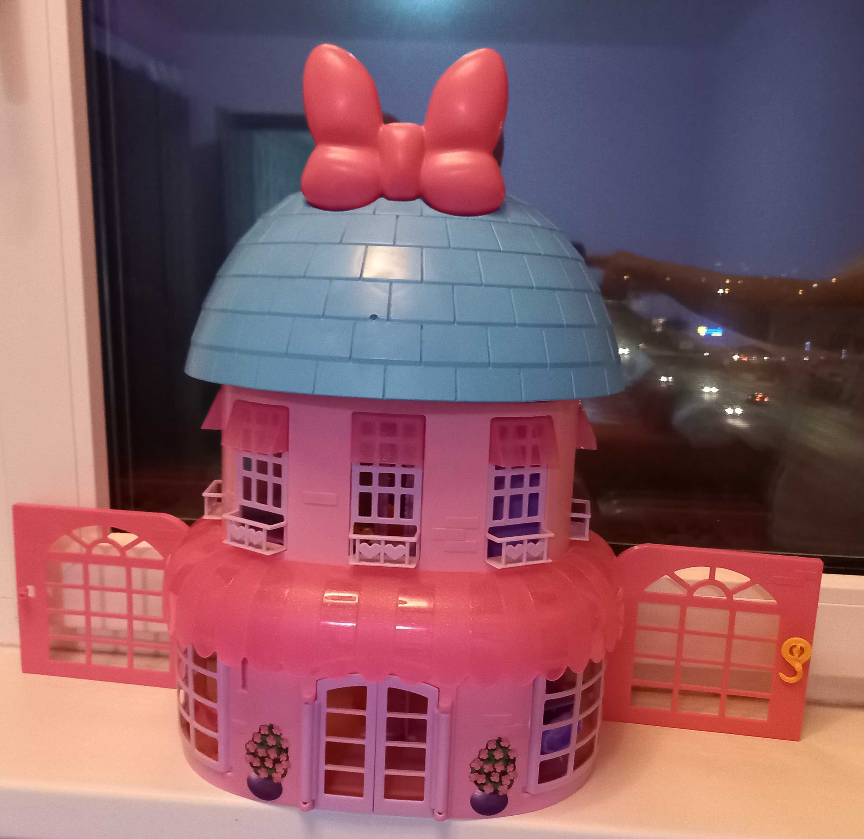 Casa lui Minnie,  170 lei negociabi