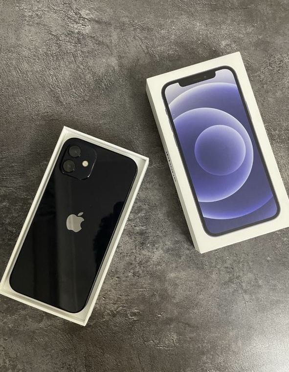 Iphone 12 отличное состояние