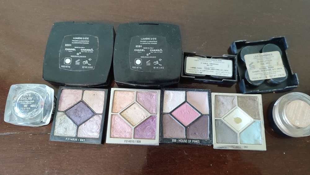 Продавам гримове на фирмите Guerlain, Chanel, Dior
