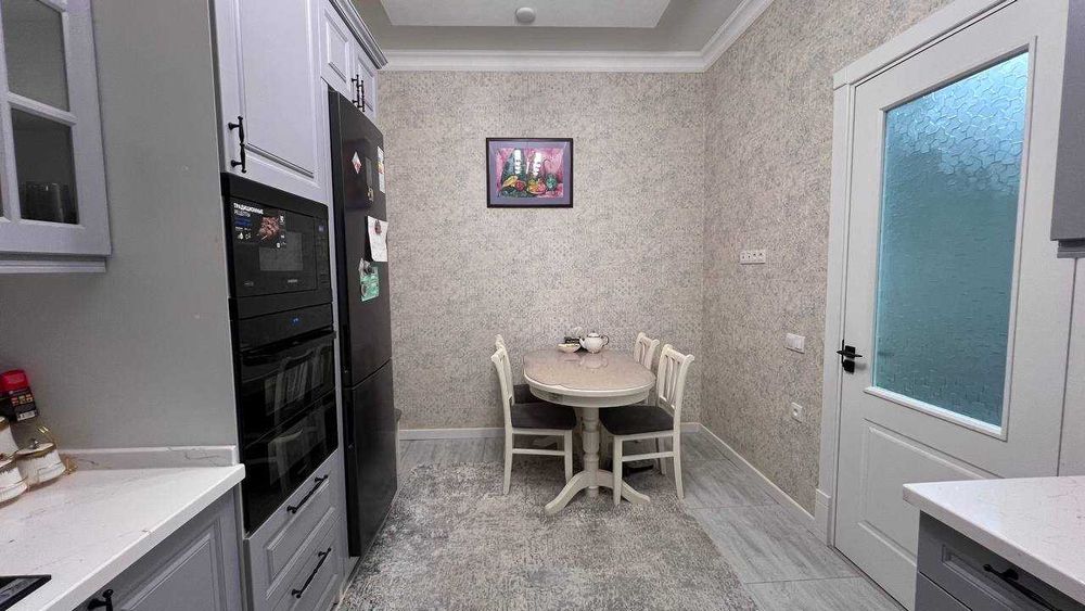 Продаётся Коттедж 2 этажный в коттеджем городке