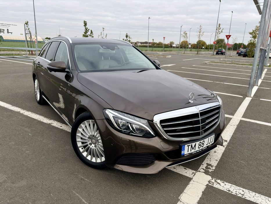 Mercedes-Benz C 350e Plug-in Hybrid•AIRMATIC•Distronic+•Luxury•ILS•HUD