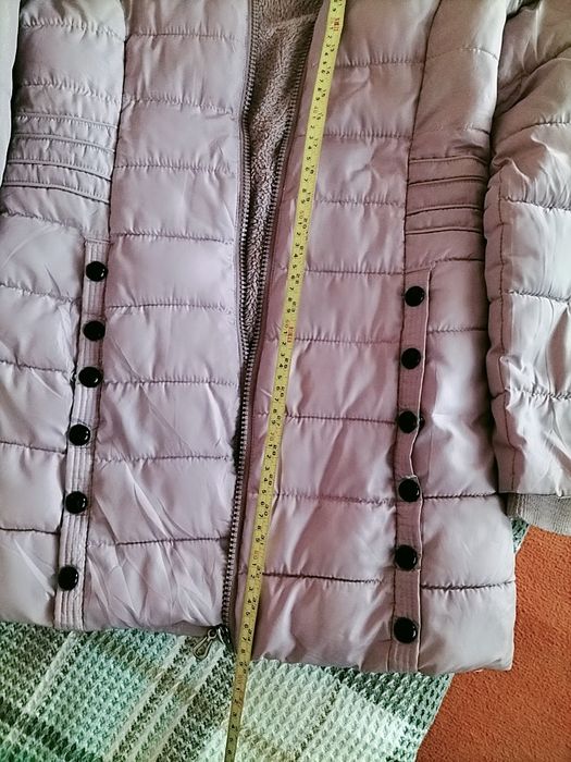 Дамско яке с качулка