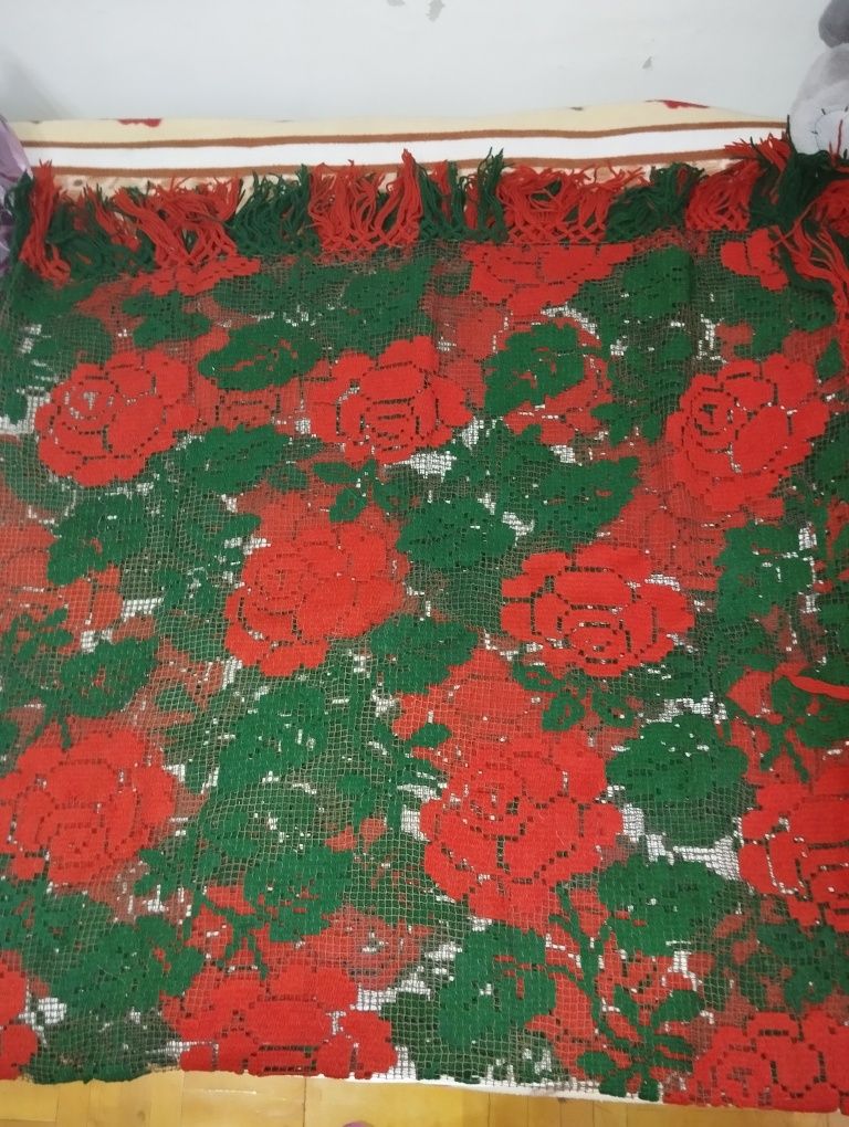 Скатерть  вязание фабричное