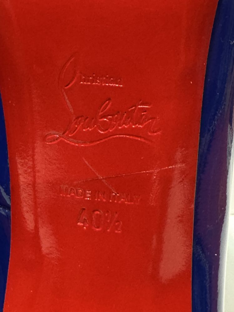 Обувки на висок ток CHRISTIAN LOUBOUTIN .Номер 40