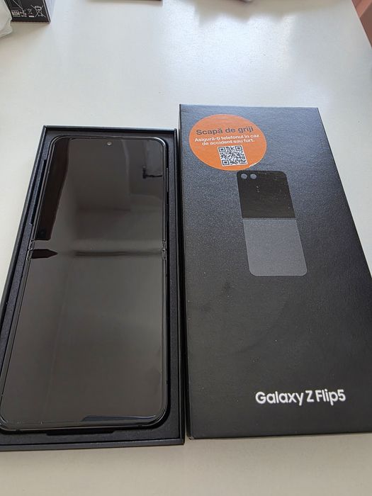 Samsung Galaxy Z Flip5 512GB Graphite