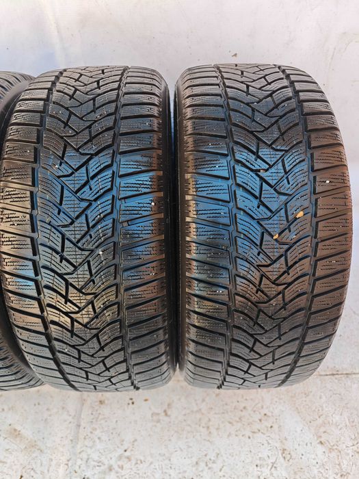 Anvelope 235/45/17 iarna M+S DUNLOP WINTER SPORT 5