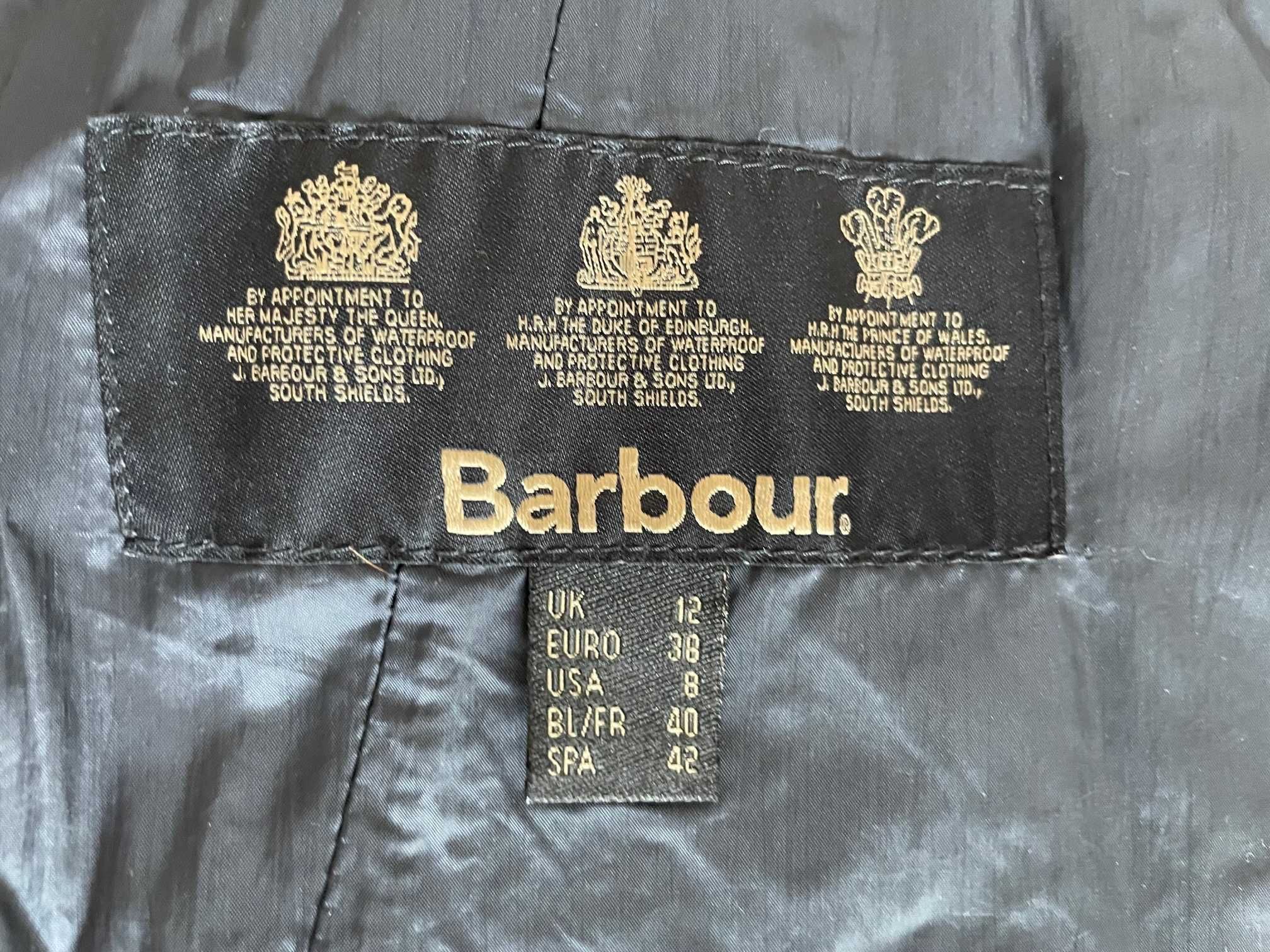 Geaca Barbour dama, originala, cu gluga, marimea 38