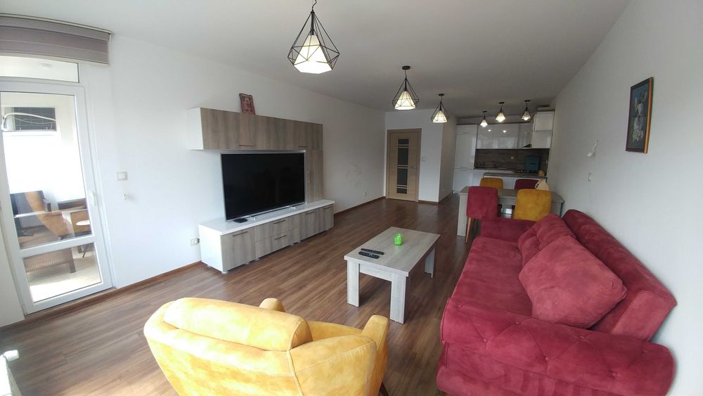 Дава се под наем Двустаен апартамент в София, Дианабад - 75 кв.м за 372.3 € - Снимка #2