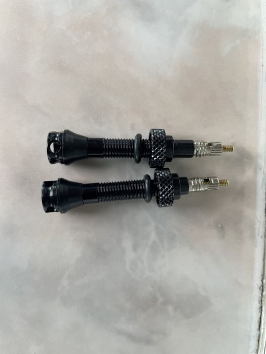 Set valve tubeless Mavic UST.