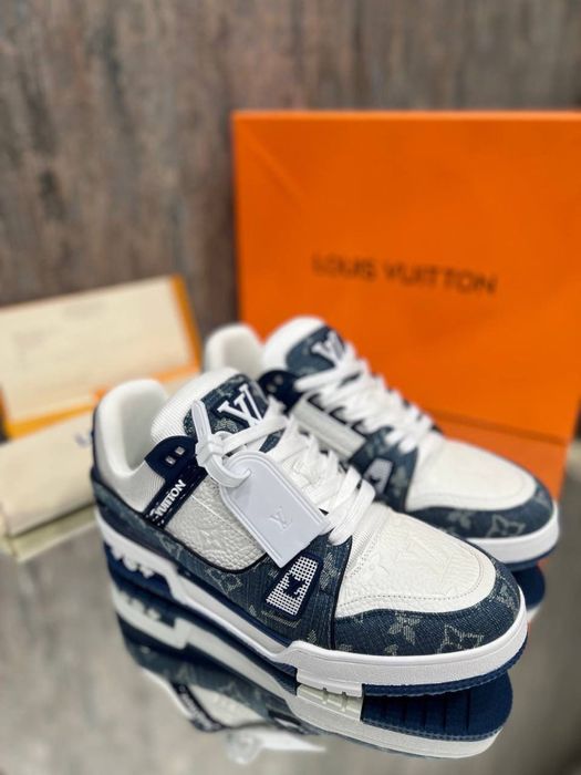 Adidasi Louis vuitton trainers