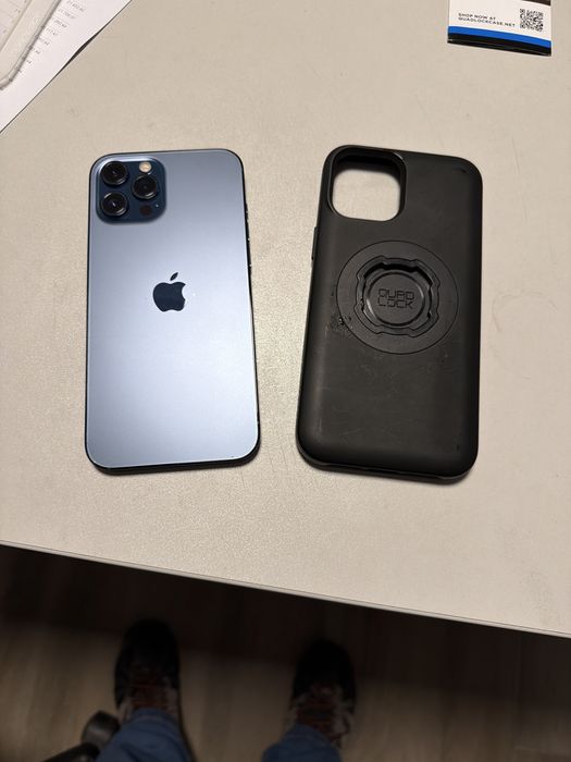 Vand iphone 12 pro max 256 GB,