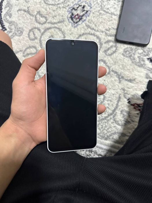 Samsung A26 5g 8/256 yengi