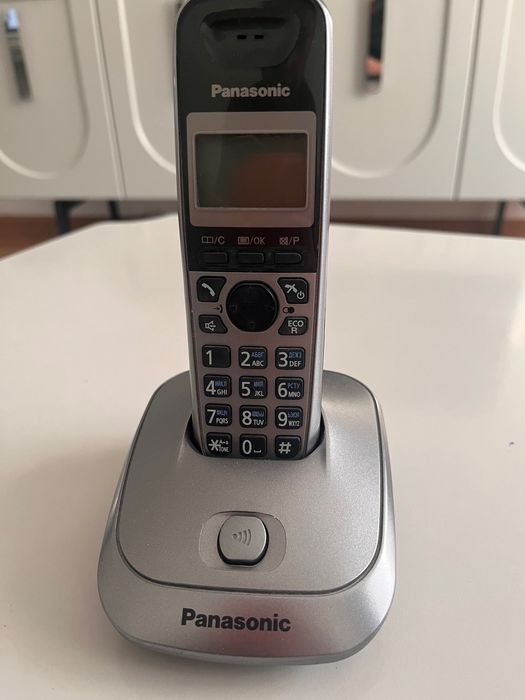 Телефон Panasonic