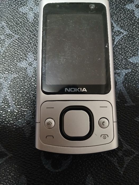 Assalom alekum telefon sotiladi Original Nokia 6700 slider k