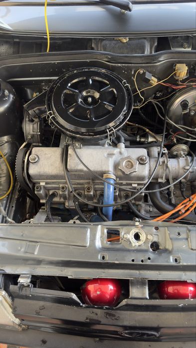 Vaz 2108 sotiladi